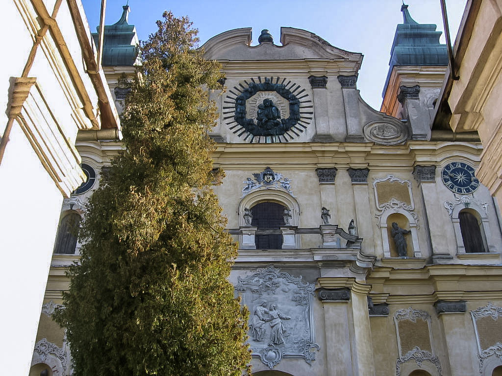 Sanktuarium maryjne w Krośnie