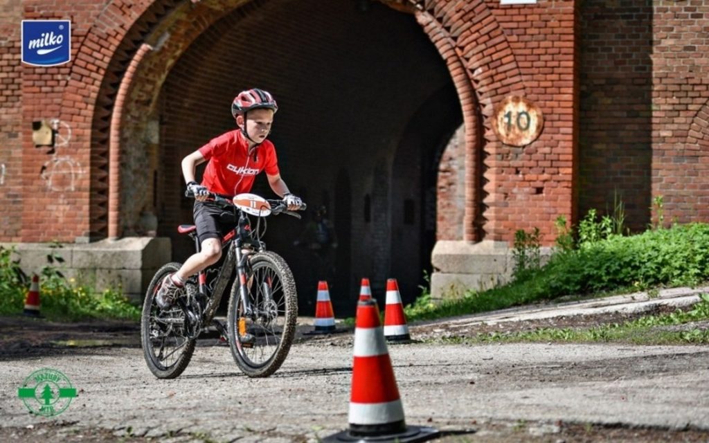 Zdjęcie zapraszające do Giżycka na Milko Mazury MTB „Bitwa o Twierdzę Boyen” Giżycko.  