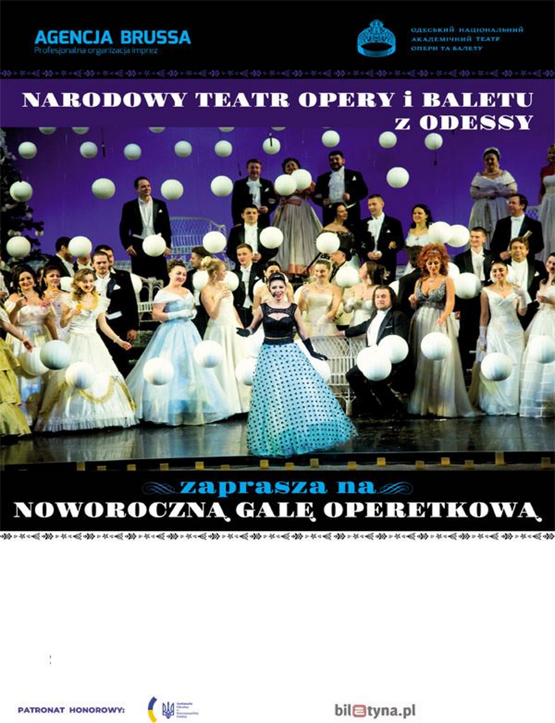 Zdjęcie - plakat przedstawiający na scenie artystów Narodowego Teatru Odessy. 