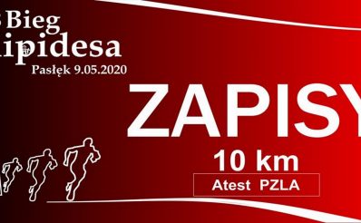 Plakat zapraszający do uczestnictwa w 15 edycji Biegu Filipidesa - Pasłęk 2020. Plakat graficzny tło czerwone z napisami, zapraszającymi do zapisania się do biegu.
