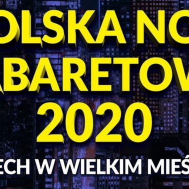 Plakat graficzny zapraszający do Olsztyna na Polską Noc Kabaretową "Śmiech w Wielkim Mieście" - Olsztyn 2020. Na plakacie napisy na tle zdjęcia miasta nocą.