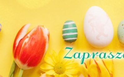 Plakat - zdjęcie graficzne zapraszające do Giżycka na imprezę Jarmark Wielkanocny Giżycko - 2021. Na zdjęciu widzimy pisanki oraz kwiaty tulipany. Zdjęcie posiada żółte tło.