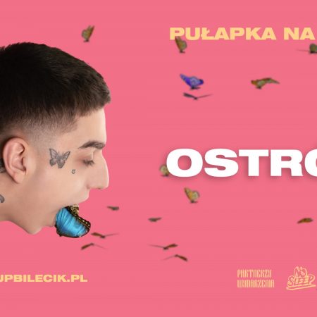 Plakat graficzny zapraszający do Ostródy na Koncert Sobel "Pułapka na Motyle" - Ostróda 2021. Na plakacie pochylony artysta Sobel w otoczeniu motyli a jeden z nich wylatuje mi z ust.   