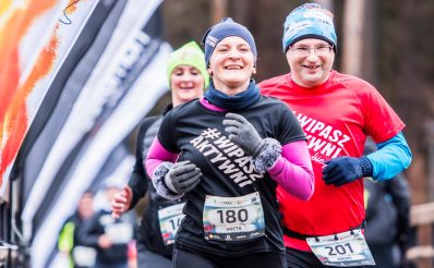 Zdjęcie zapraszające do Olsztyna na kolejną edycję Biegu – Trening City Trail Olsztyn. 