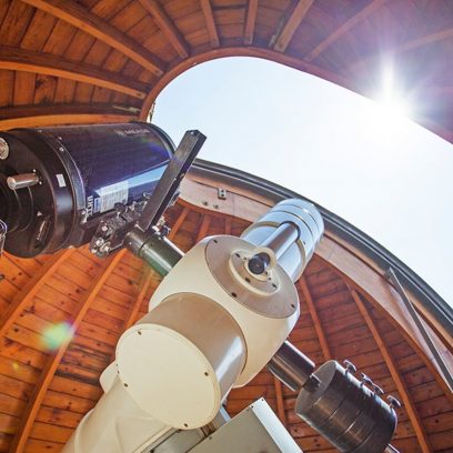 Teleskop w Olsztyńskim Obserwatorium Astronomicznym. 