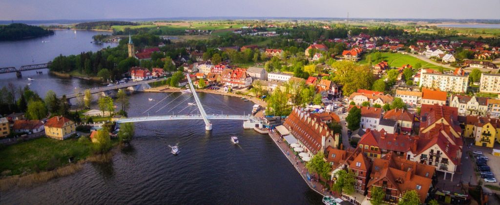 Panorama miasta Mikołajki. 