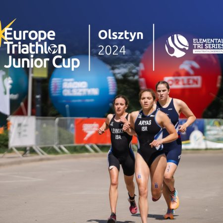 Plakat zapraszający w sobotę 25 maja 2024 r. do Olsztyna na kolejną edycję Pucharu Europy Juniorów w Triathlonie Olsztyn 2024.