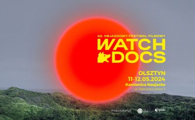 Plakat zapraszający w dniach 11-12 maja 2024 r. do Olsztyna na Objazdowy Festiwal Filmowy WATCH DOCS Olsztyn 2024.
