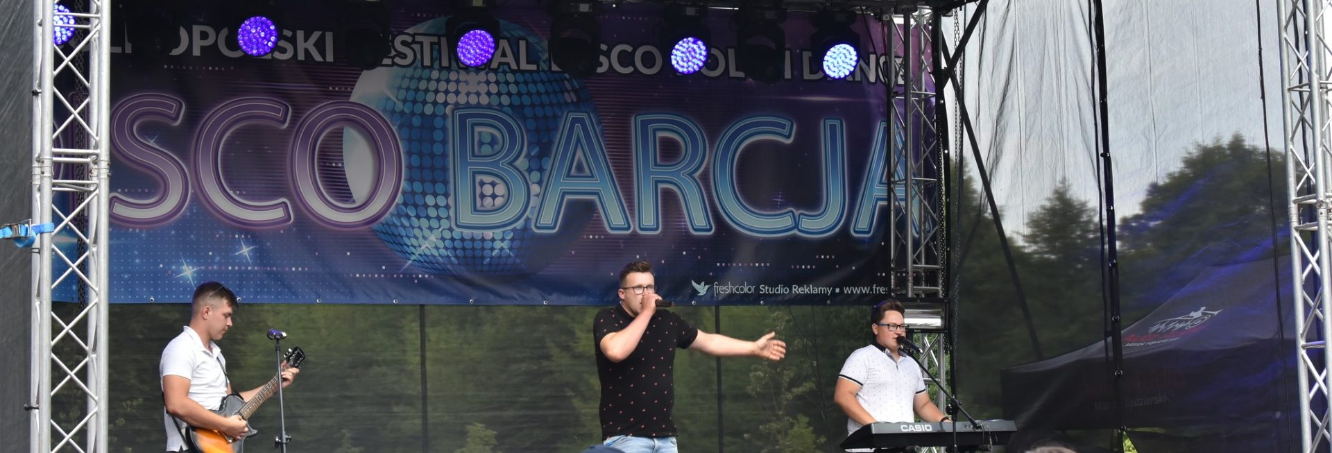 Zdjęcie zapraszające do Bartoszyc na kolejną edycję Ogólnopolskiego Festiwalu Disco Polo i Dance "Disco Barcja" Bartoszyce.