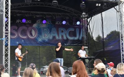 Zdjęcie zapraszające do Bartoszyc na kolejną edycję Ogólnopolskiego Festiwalu Disco Polo i Dance "Disco Barcja" Bartoszyce.