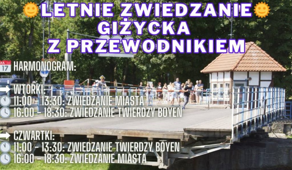 Plakat zapraszający w wakacyjne wtorki i czwartek 2024 r. do Giżycka na letnie zwiedzanie Giżycka z przewodnikiem Giżycko 2024.