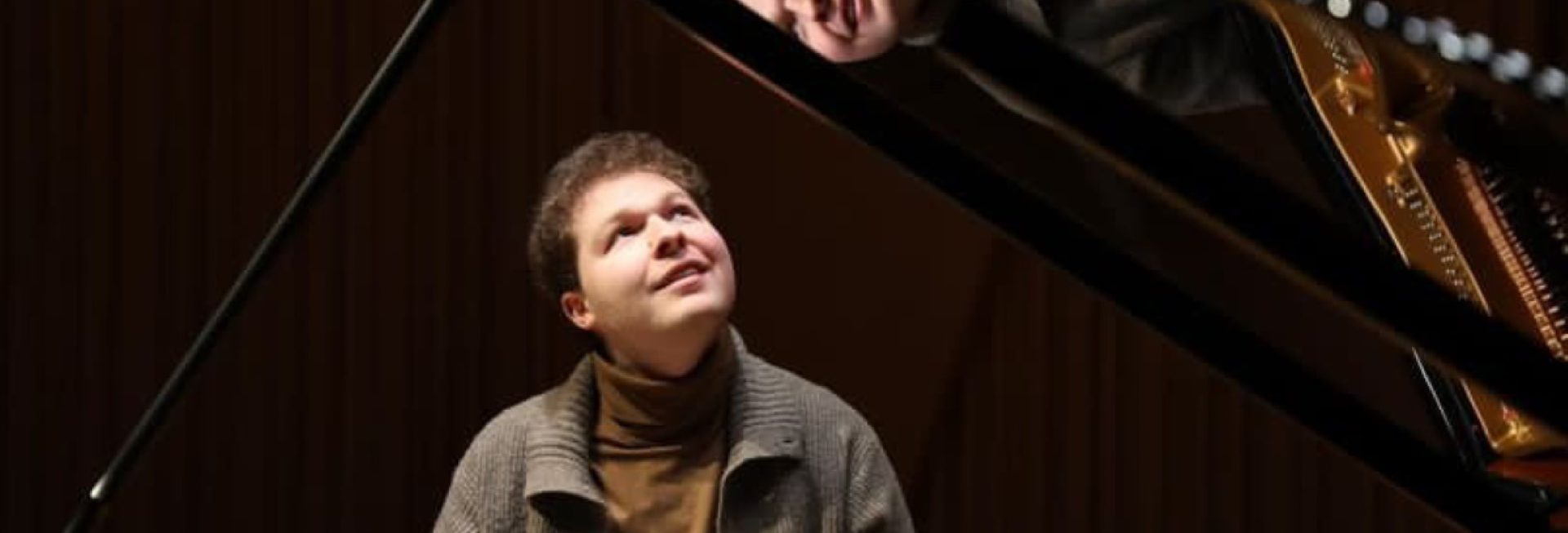 Zdjęcie zapraszające w piątek 6 czerwca 2025 r. do Olsztyna na Koncert symfoniczny "Lucid dreams" Filharmonia Olsztyn 2025.