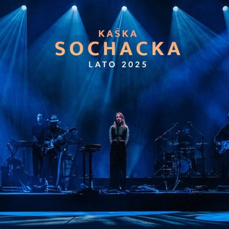Plakat zapraszający na koncert Kaśka Sochacka.