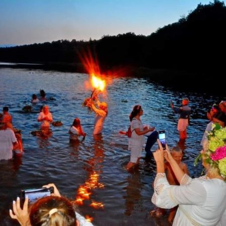 Zdjęcie zapraszające na do miejscowości Swobodna koło Dobrego Miasta na coroczna imprezę Noc Świętojańską - Jezioro Limajno Swobodna.