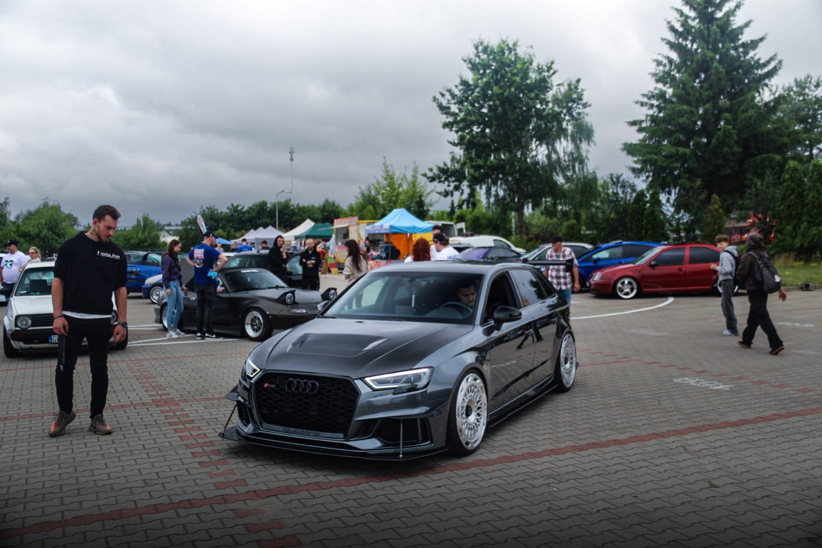 Zdjęcie zapraszające do Działdowa na kolejną edycję Auto Show Działdowo.