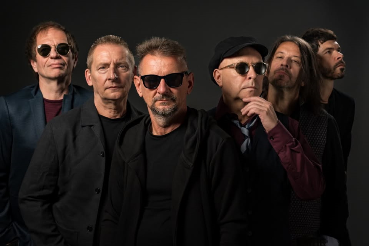 Zdjęcie na koncert zespołu Sztywny Pal Azji "Wieża Radości Tour".