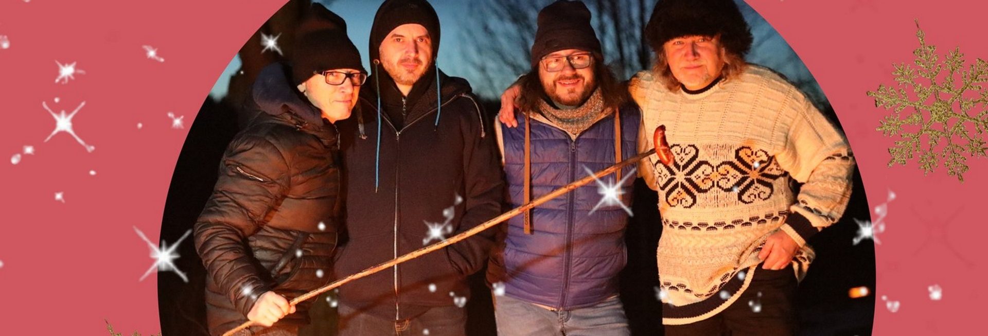 Plakat zapraszający w piątek 28 listopada 2025 r. do Stawigudy na Rodzinny Koncert Świąteczny - Cezary Makiewicz i Koltersi Stawiguda 2025.