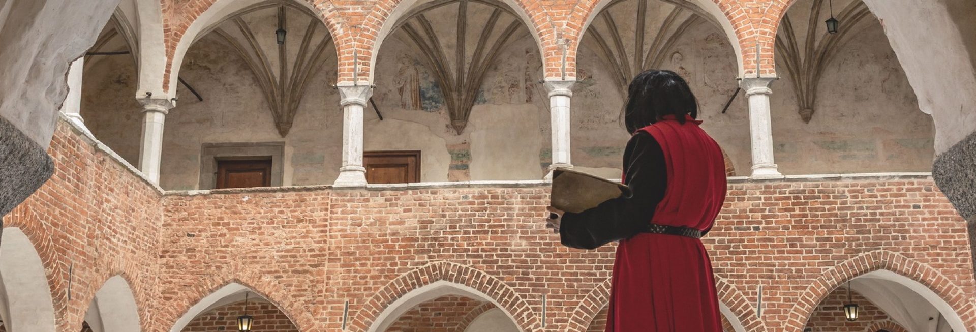 Plakat zapraszający w czwartek 19 lutego 2026 r. do Lidzbarka Warmińskiego na Dzień Mikołaja Kopernika Lidzbark Warmiński 2026.