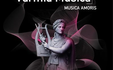 Plakat zapraszający w dniach 2-9 sierpnia 2026 r. do Lidzbarka Warmińskiego na Festiwal Varmia Musica "MUSICA AMORIS" Lidzbark Warmiński 2026. 
