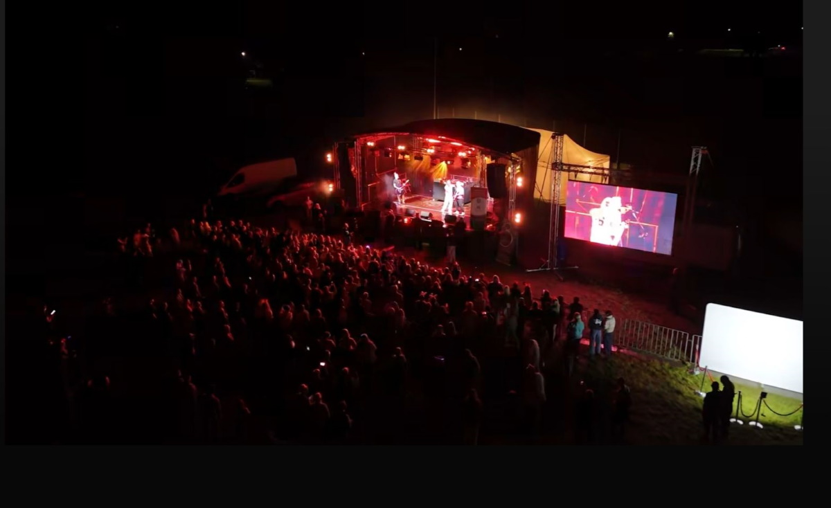 Zdjęcie zapraszające w sobotę 22 sierpnia 2026 r. do Barczewa na kolejna edycję Cool Festival Barczewo 2026. 