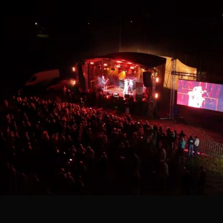 Zdjęcie zapraszające w sobotę 22 sierpnia 2026 r. do Barczewa na kolejna edycję Cool Festival Barczewo 2026. 