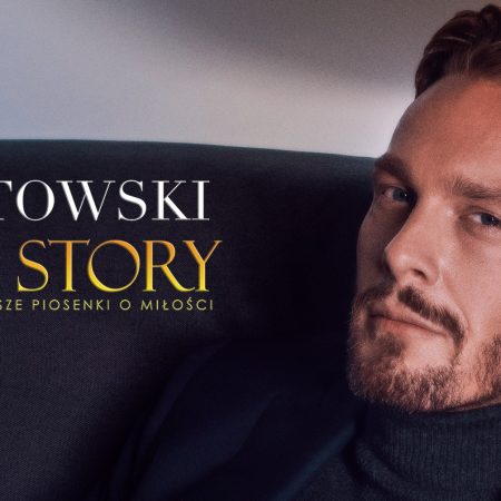 Plakat zapraszający w środę 22 kwietnia 2026 r. do Olsztyna na koncert Sławka Uniatowskiego "Love Story - Najpiękniejsze Piosenki o Miłości" Filharmonia Olsztyn 2026. 