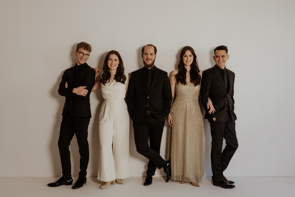 Zdjęcie zapraszające w piątek 22 maja 2026 r. do Olsztyna na koncert "Bach na nowo" Filharmonia Olsztyn 2026. 