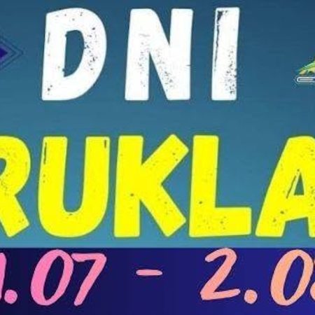 Plakat zapraszający w dniach od 31 lipca do 2 sierpnia 2026 r. do miejscowości Kruklanki w powiecie giżyckim na Dni Kruklanek 2026. 