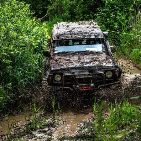 Zdjęcie zapraszające na Mazurską Integrację 4x4 Hardkor non-profit Ełk.